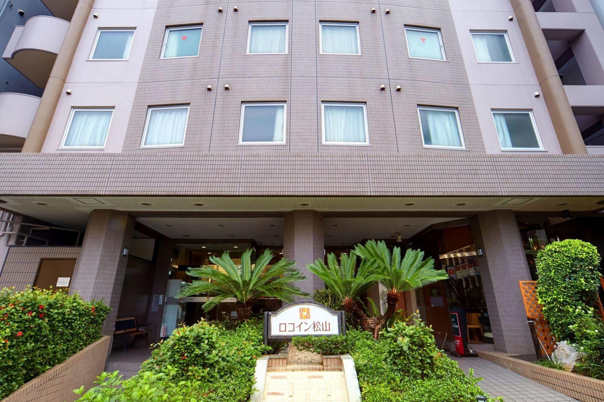 Roco Inn Matsuyama Naha Extérieur photo